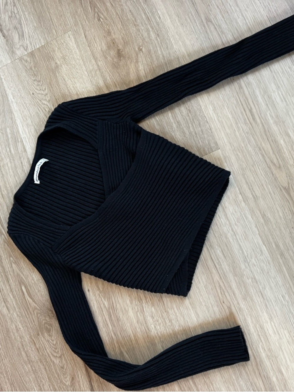 Abercrombie & Fitch Black Ribbed V-Neck Sweater